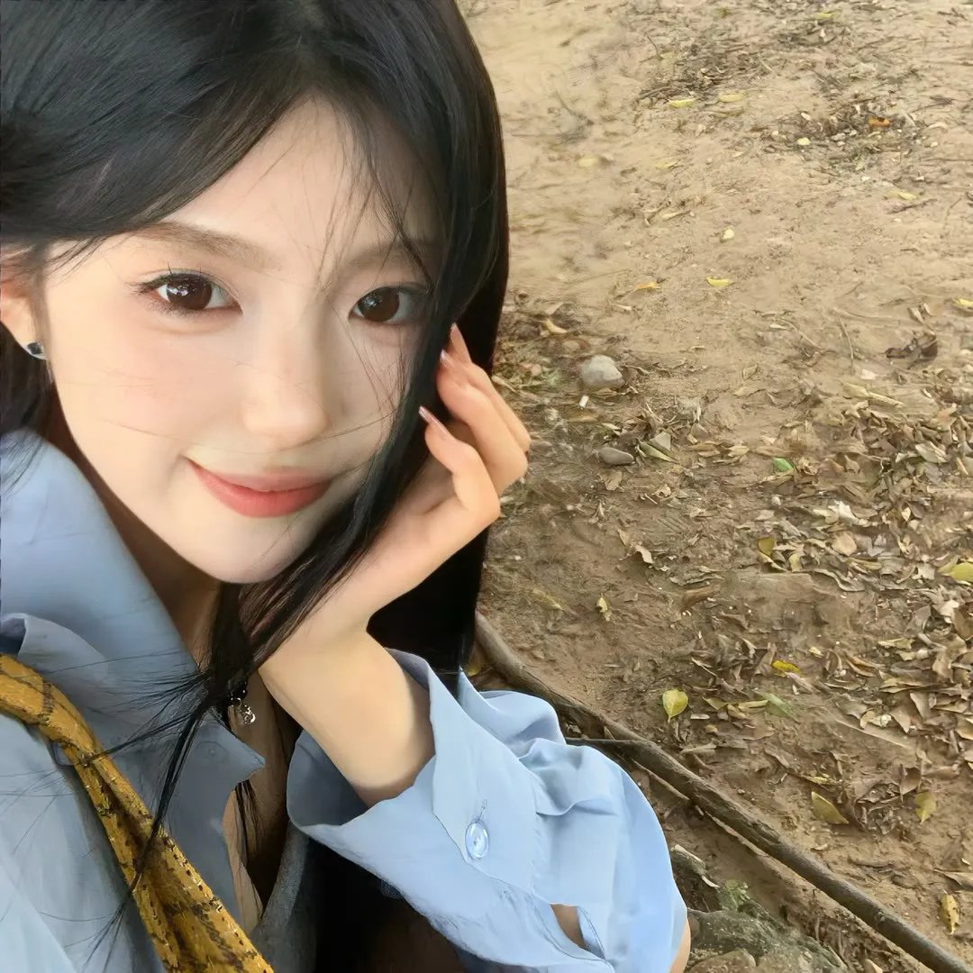 想被拥抱的12个女人